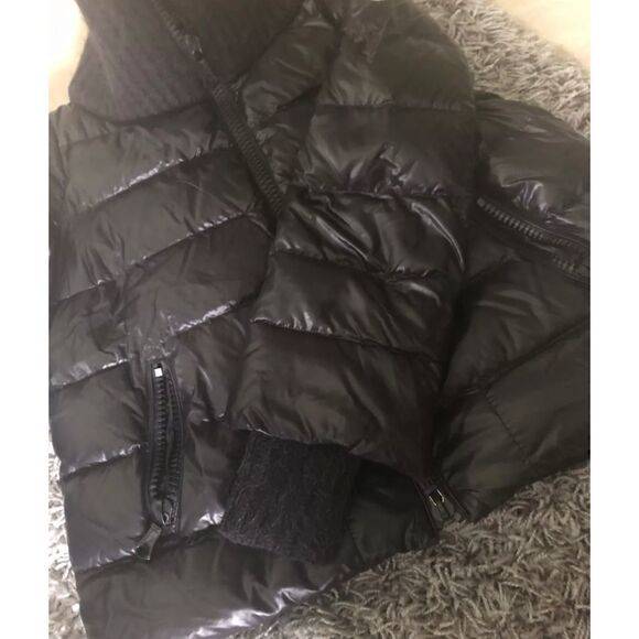 Moncler Women's Waist Length Puffer with Wool Sweater Details - Picture 3 of 12